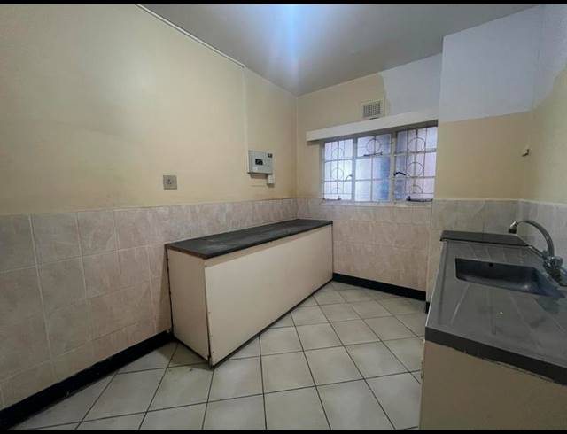 1 BEDROOM APARTMENT FOR SALE IN SCOTTSVILLE